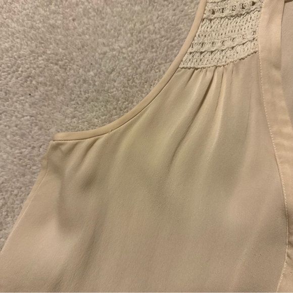 Joie Doria Silk Tank Top Cream Porcelain Crochet Shoulder Button Front - Picture 9 of 13